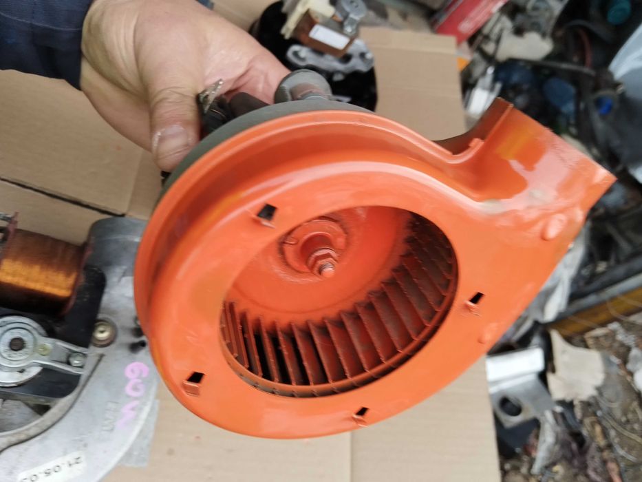 Suflanta aer ventilator centrala soba pe ulei