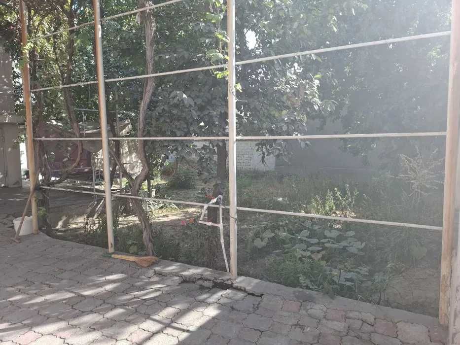 Срочно сдается дом в Зангиатинском районе 6комнат,6 соток.