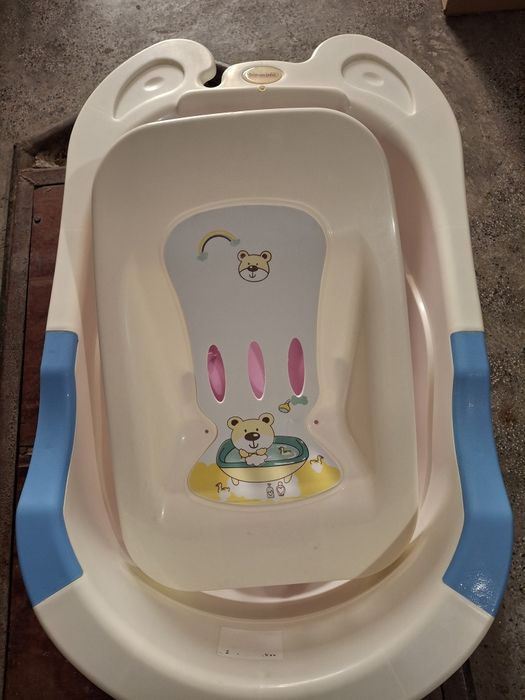 Корито за къпане със стойка