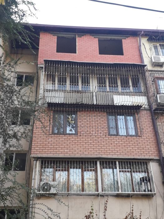 Кладка балкон аблицовичним