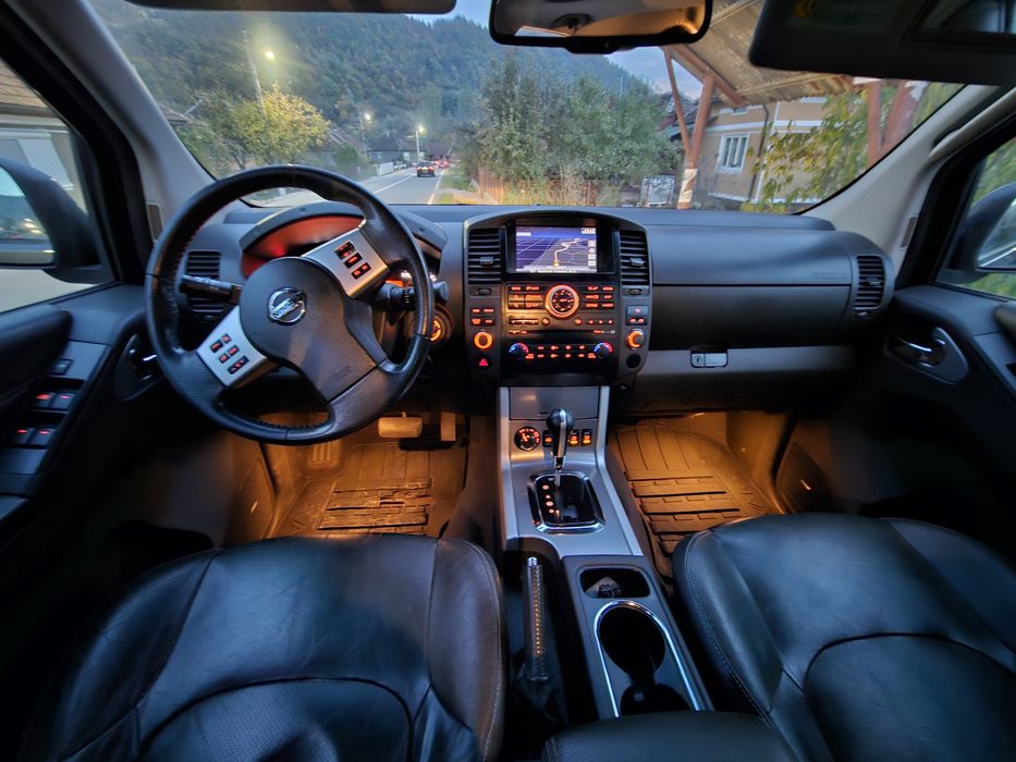 Nissan Navara*2013*/ 3.0 /V6 / AUTOMATIK