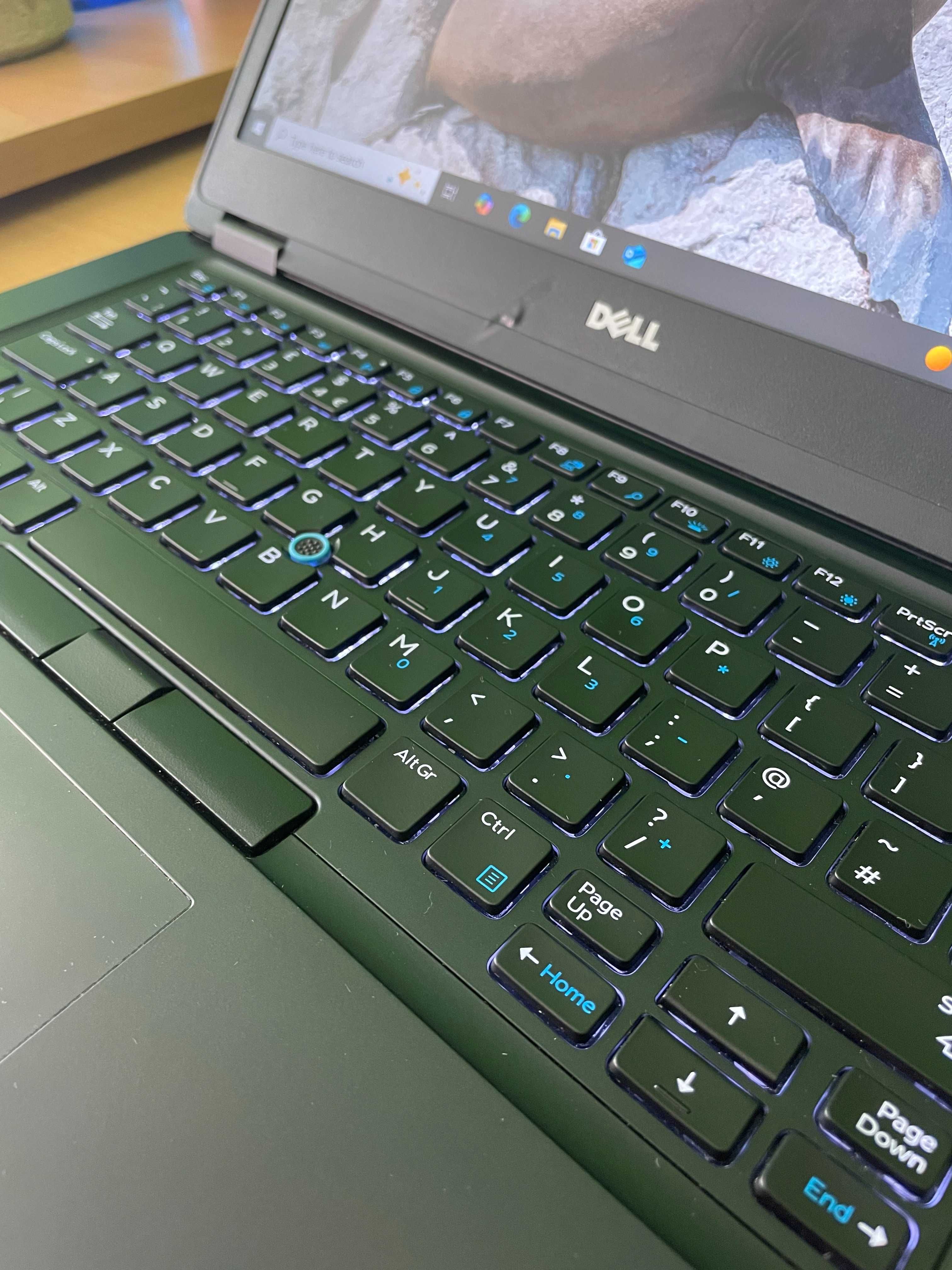 Dell Latitude 5480 - 14''FHD, i5-7300u, 8GB RAM, 128GB NVMe PCle M.2