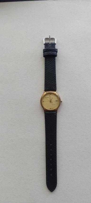 Часовник Tissot F355