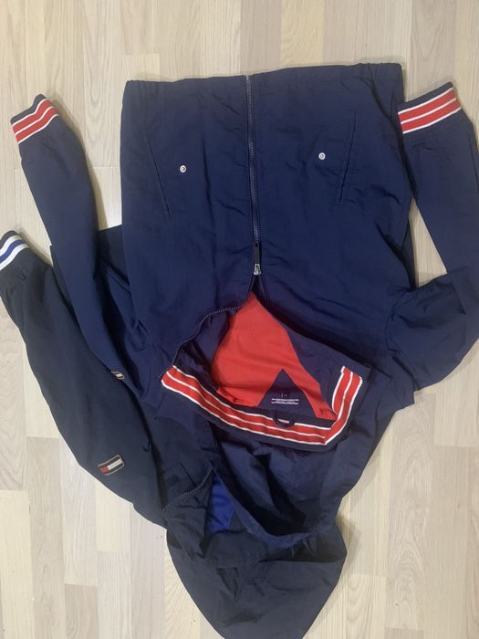 Оригиналнидетски якета Tommy Hilfiger за момче с ръст 152 см