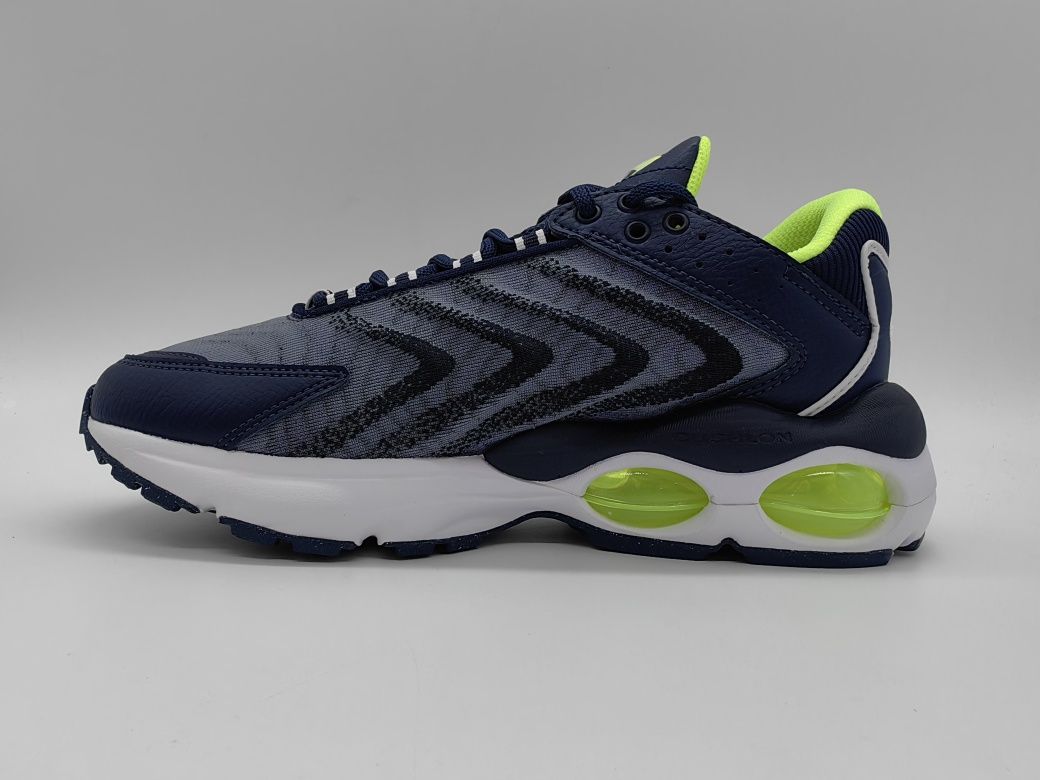 NIKE Air Max Tw NN