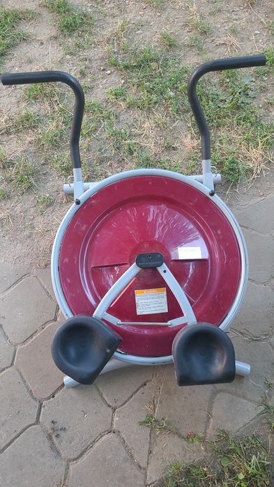 Aparat fitness aproape nou