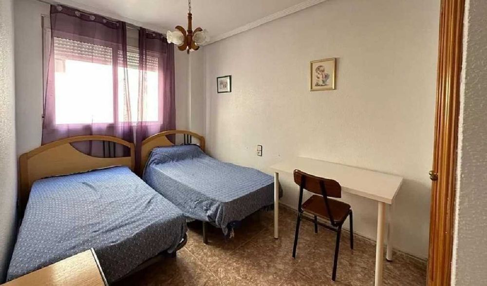 Casa cu 6 camere pentru evenimente, libera pentru revelion si craciun