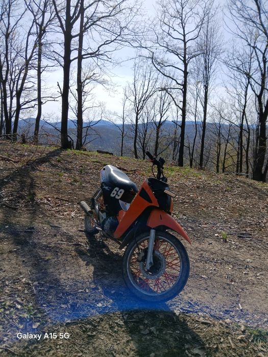 Vând sau schimb honda innova 125cc