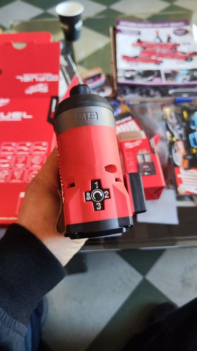 Импакт milwaukee m12 fuel + батерия