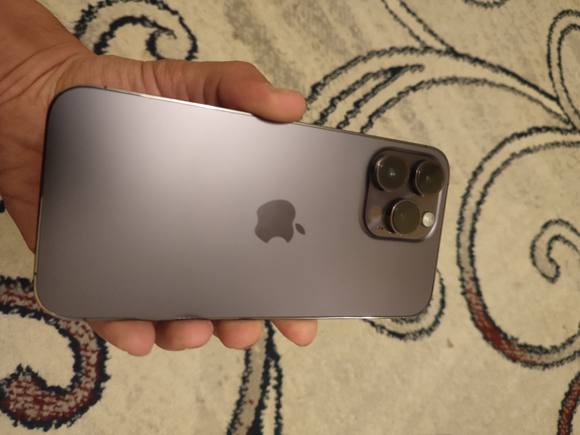 iPhone 14 Pro Max