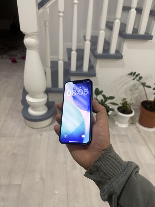 Айфон 13  90акб сост идеал