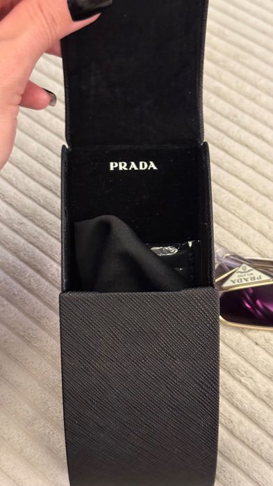 Дамски слънчеви очила PRADA