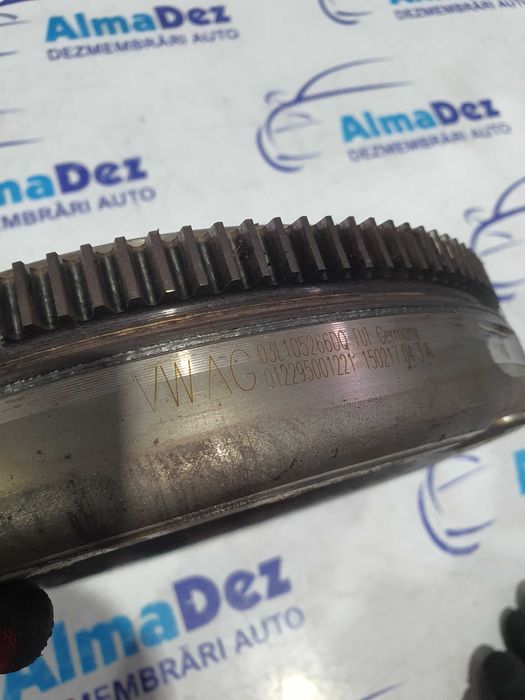 Volanta VW Tiguan 20 tdi 2018 cod 03L105266DQ