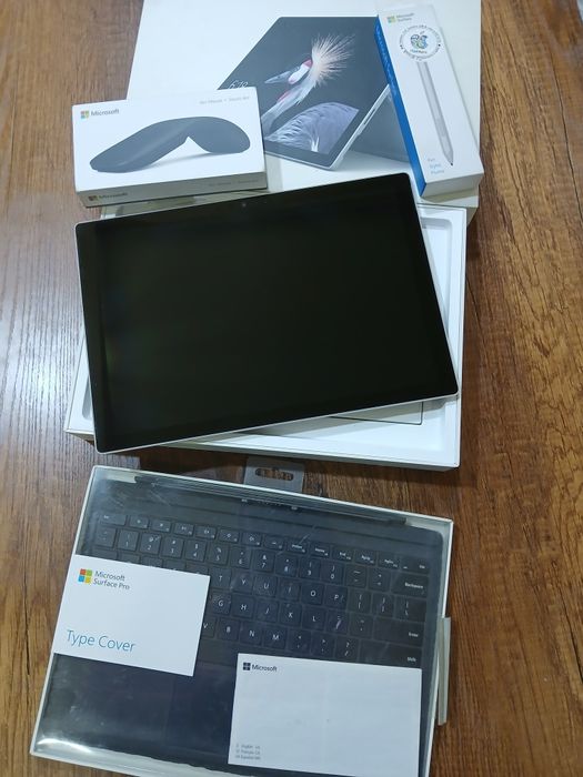Microsoft Surface Pro 5