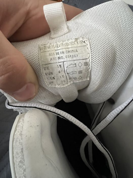 Balenciaga track Hike