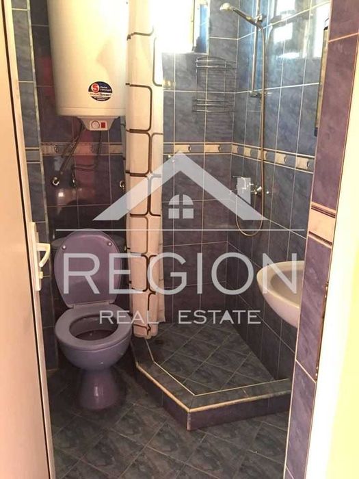 Дава се под наем Двустаен апартамент в Варна, Цветен квартал - 59 кв.м за 357 € - Снимка #7