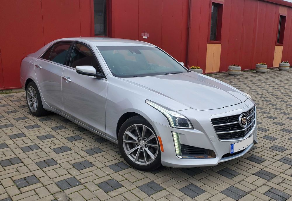 CADILLAC CTS - Sedan Sport American de Lux | 2L Turbo|276 CP| Automat