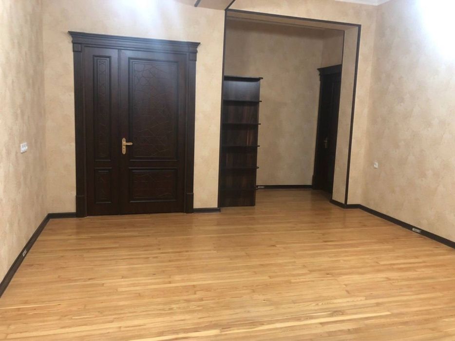 Аренда ц-1 Габус Блек стар бургер с лифтом