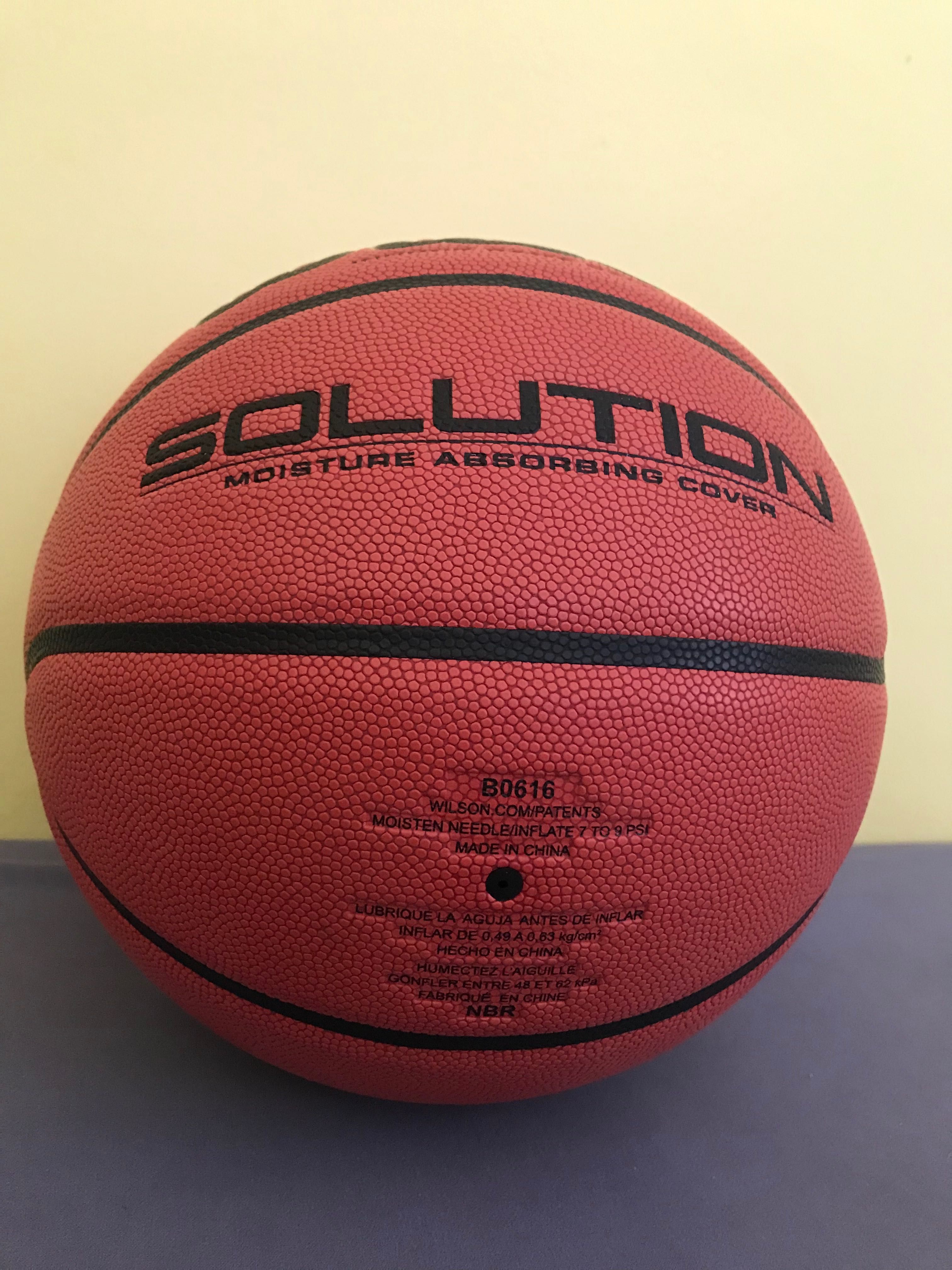 Баскетболна топка Wilson Solution 7