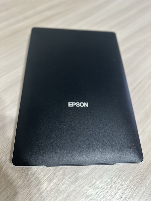 продам сканер EPSON
