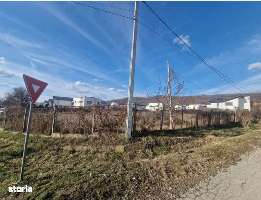 Teren Stefanesti / Coasta Campului, toate utilitatile, 2.180 mp!