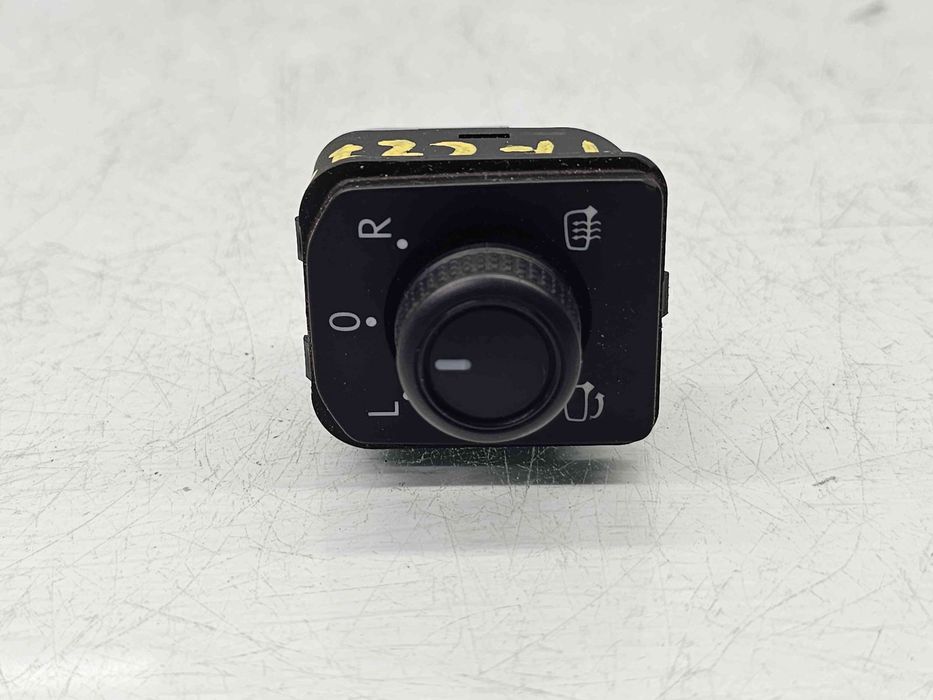 Buton reglaj oglinzi Volkswagen Passat B8 (3G2) [Fabr 2015-prezent] 3