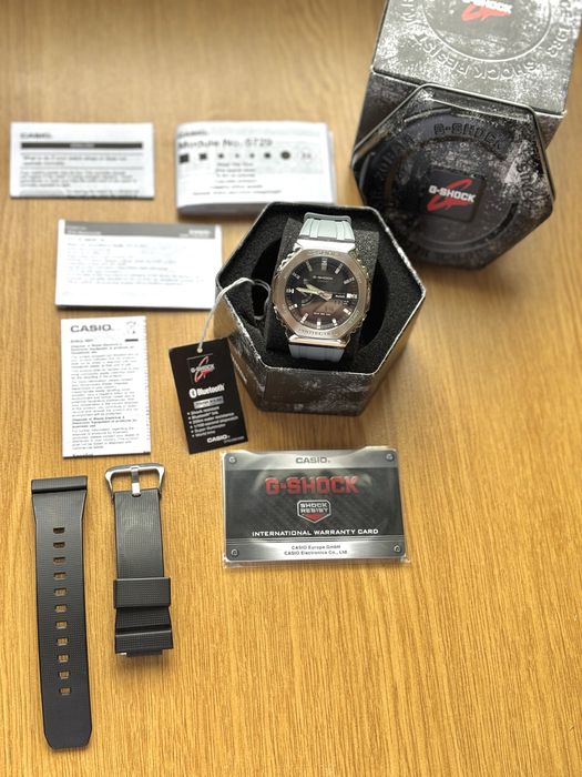 Часовник G-Shock GBM-2100 Solar