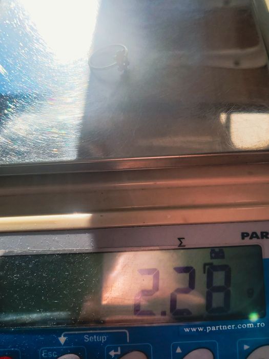 Inel din aur 18K cu diamante naturale – mărimea 56, gramaj 2,28 gr