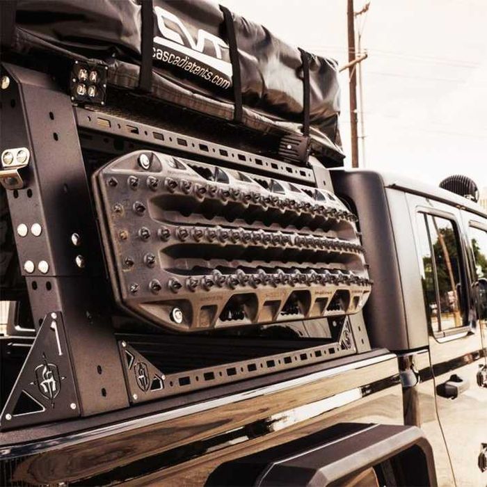 Подложки против буксуване за гуми за допълнително сцепление 105x30cm