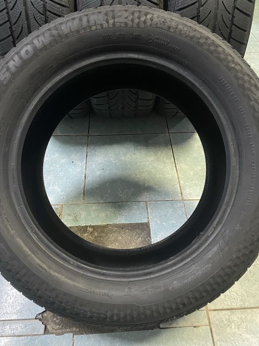 225 55 R17 M+S Sportiva Performance iarna
