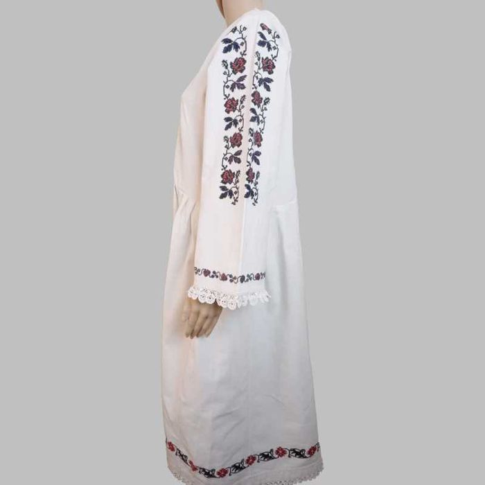Rochie traditionala veche , ie traditionala din Banat