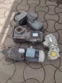 Motor cu reductor