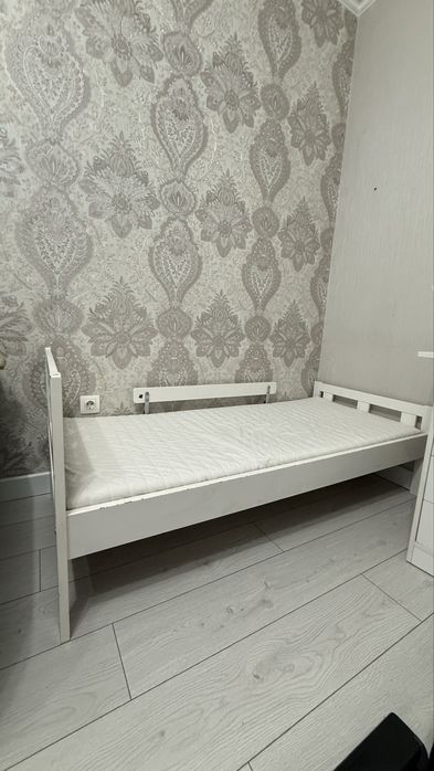 Продам детскую кровать