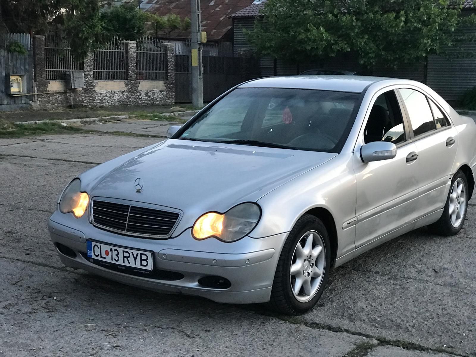 Mercedes C200 / C220 Diesel Automat 1350 euro Variante