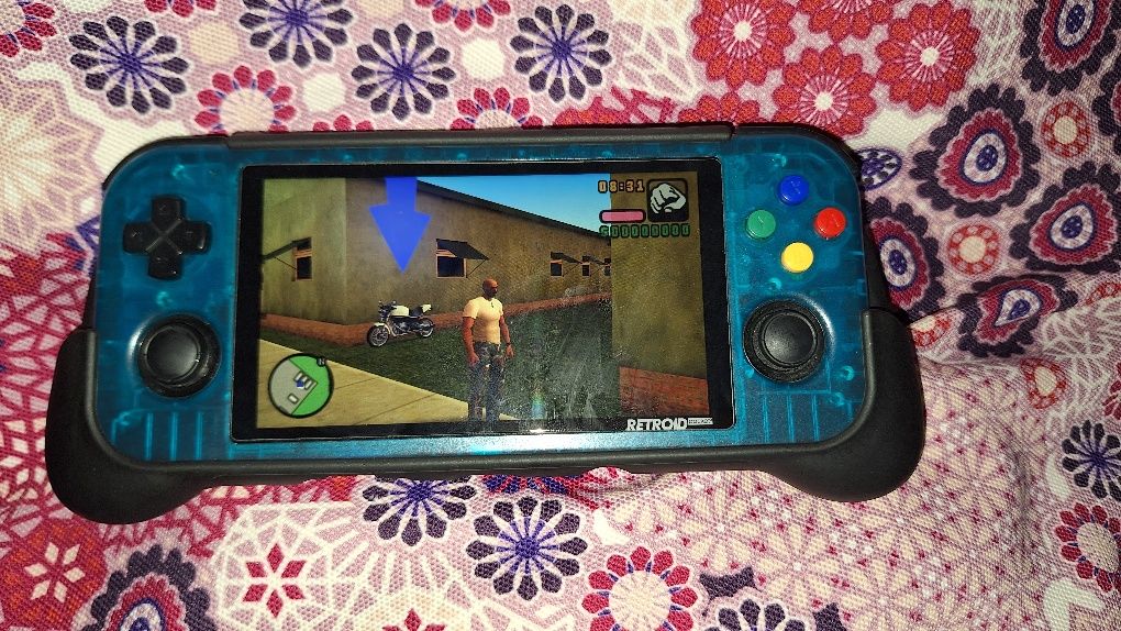 Consolă retroid poket 3+