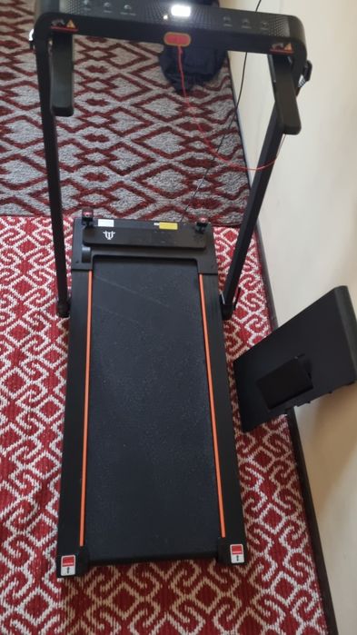 Begavoy Darojka. Беговой дорожка.  Беговой дарожка.  Yugurish yo'lak