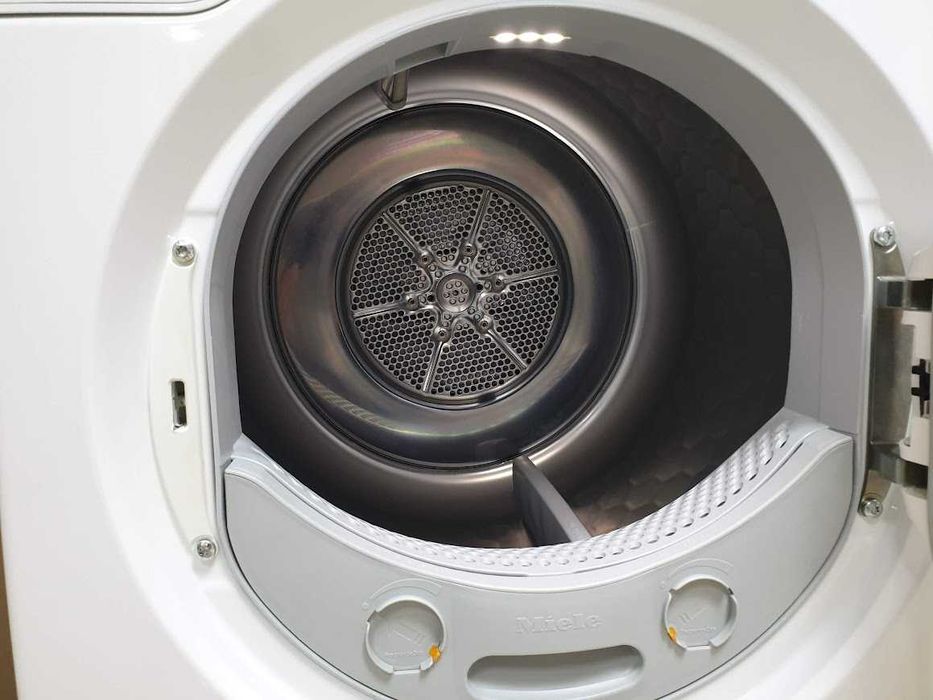 Wi-Fi Miele Сушилня - Дясно Отваряне с Термопомпа Миеле 12м Гаранция
