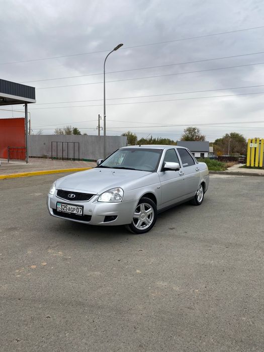 Продам живую Приору 2014 полный люкс+