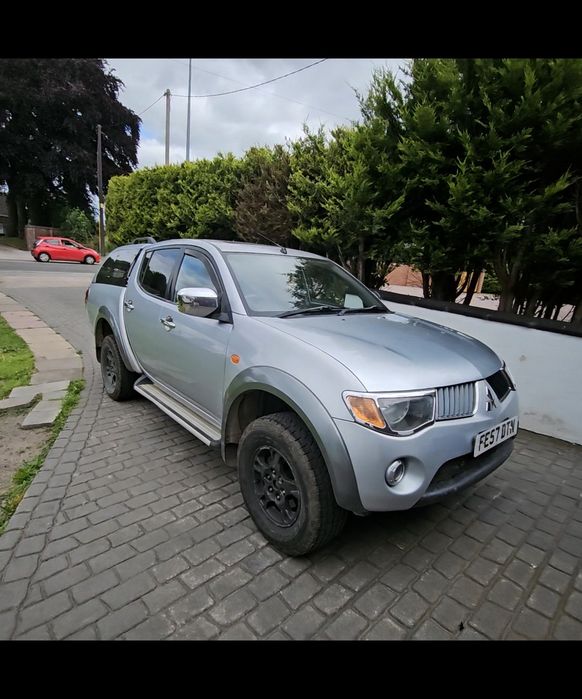 Mitsubishi l200 2007