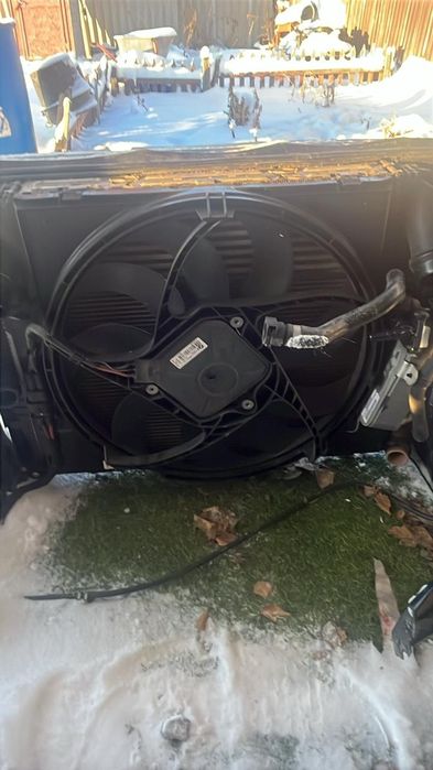 Продам вентилятор радиатора двс BMW 3-Series  F30  2012  года