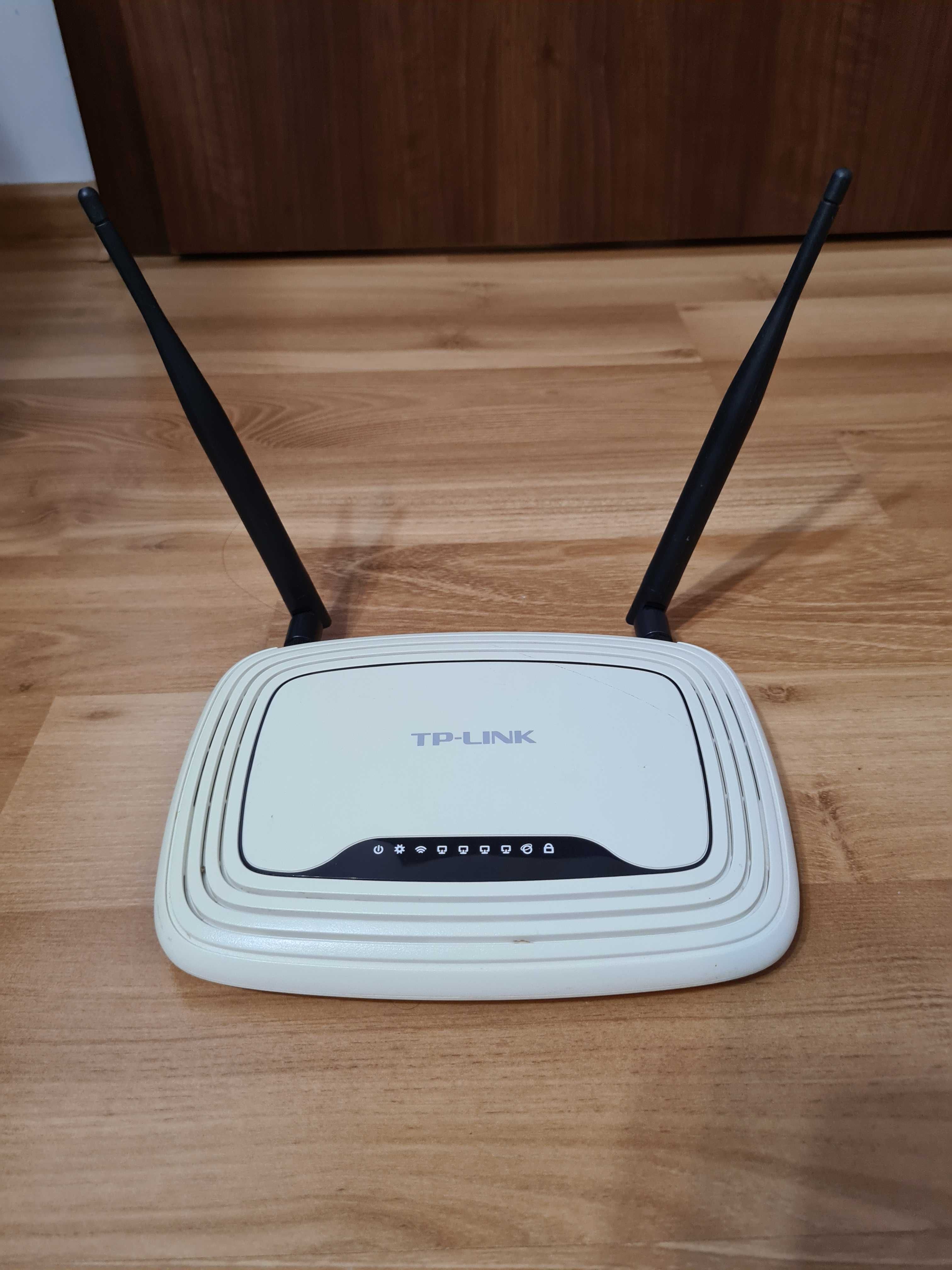 Router wireless N 300Mbps TP-LINK TL-WR841ND