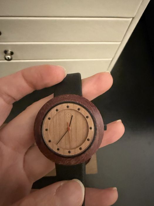 Ceas Noah, personalizat