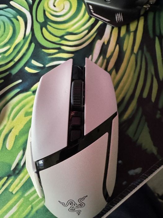 (Vandut!) Razer Basilisk V3 pro inca in garantie