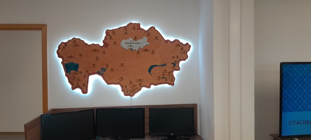Карта из дерево, карта Казахстана, карта мира из дерева