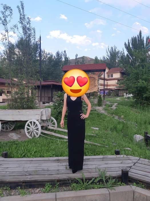 Платье вечернее,праздничное