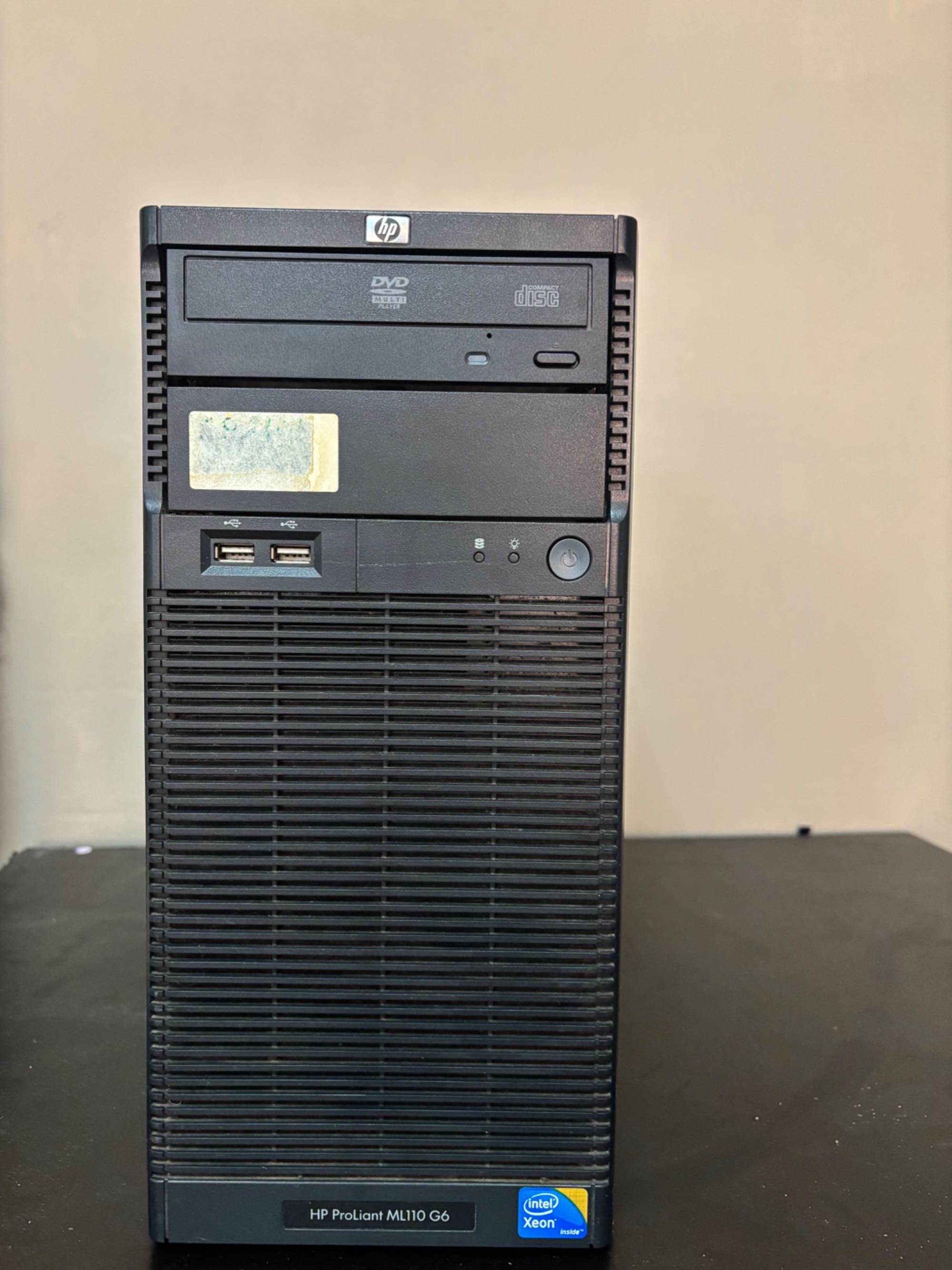 Server HP ProLiant ML110 G6 – Xeon | 1TB HDD | RAID – NAS / Plex