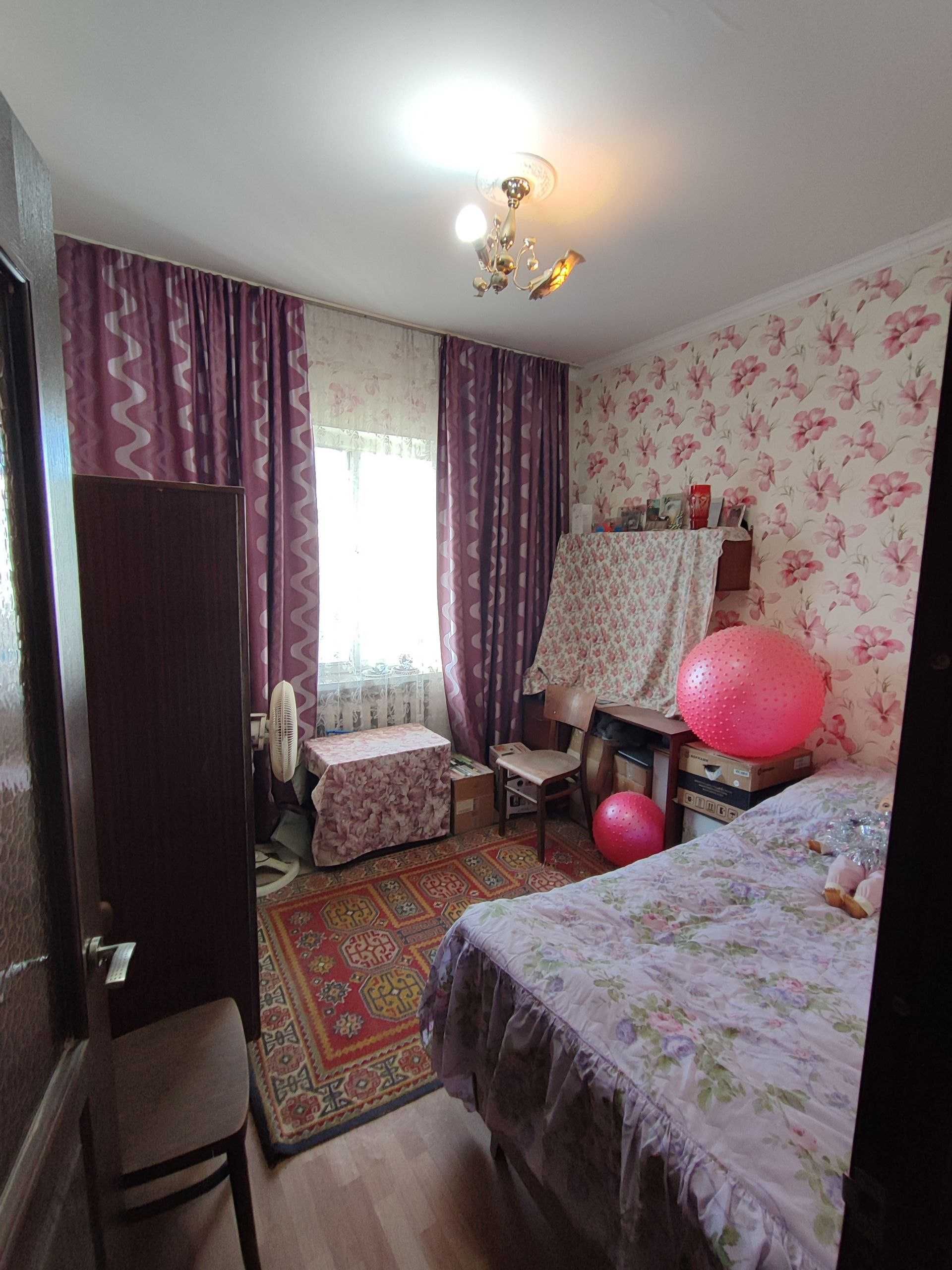 Удвоенный зал 4хкомнатная 90м² 40 лет Победы