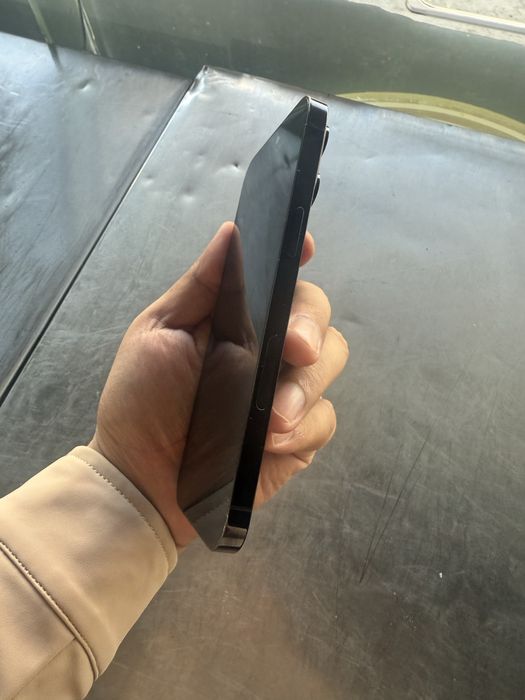 Iphone 14 pro max qora 128 LL/A