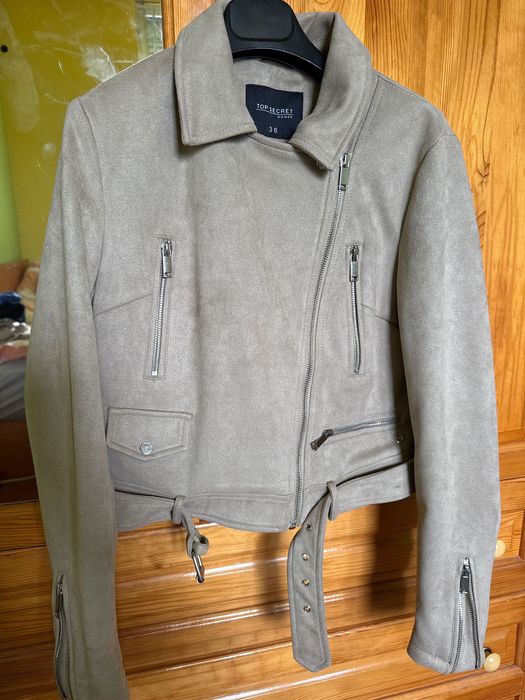 Страхотно пролетно-есенно якенце