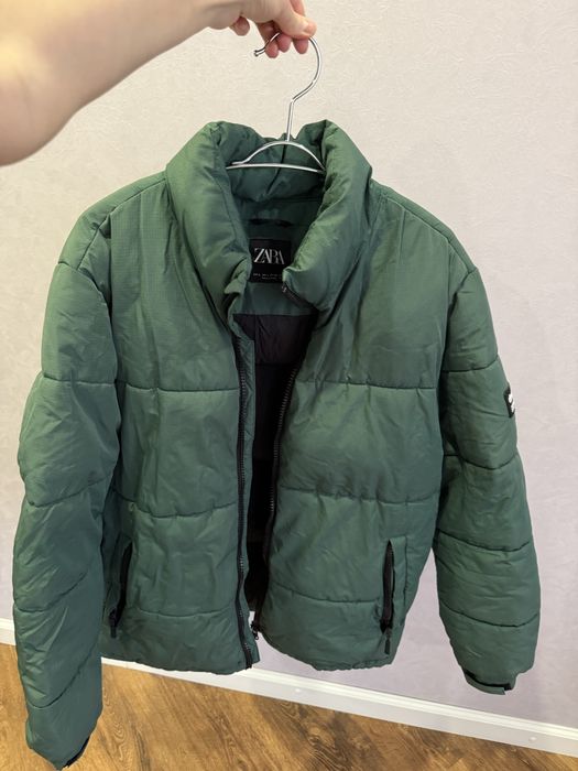 Продам куртку мужскую